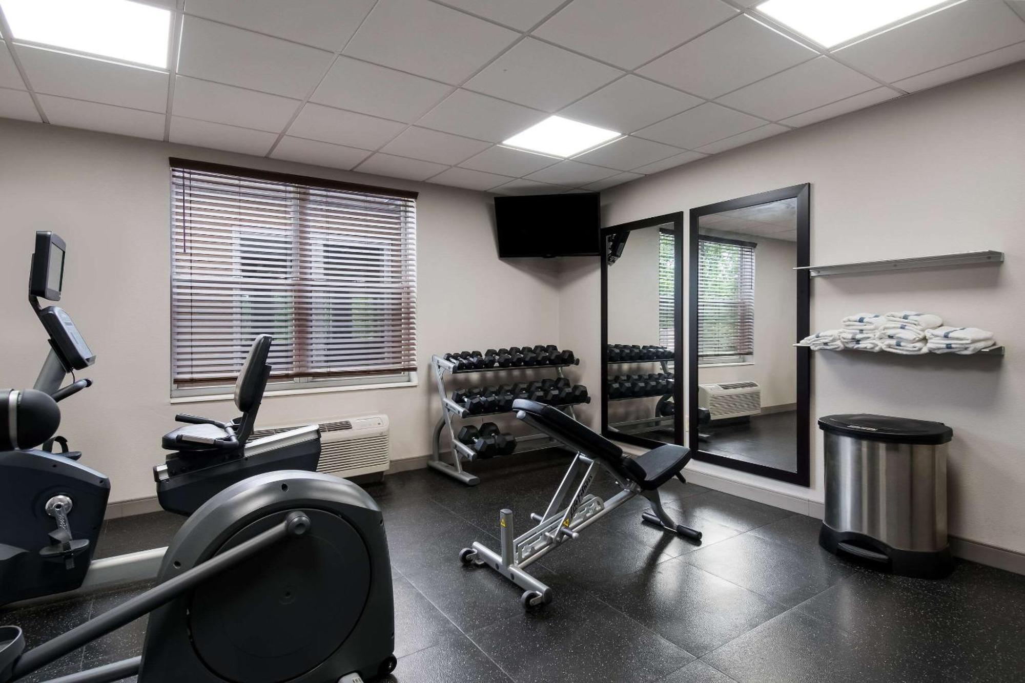 Country Inn & Suites By Radisson, Harrisburg Northeast - Hershey Экстерьер фото