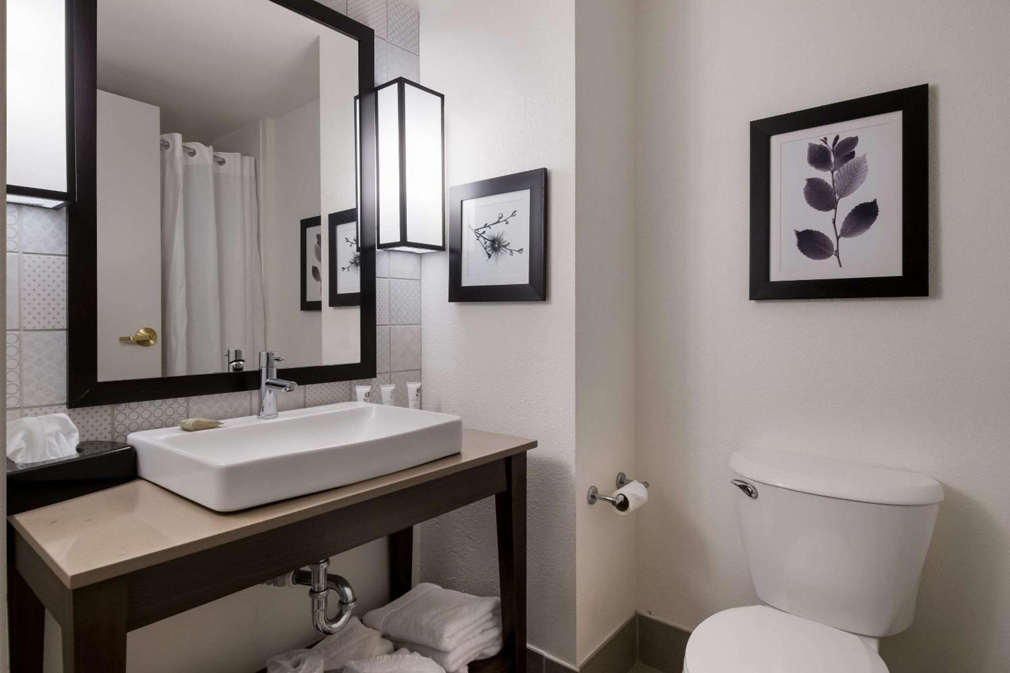 Country Inn & Suites By Radisson, Harrisburg Northeast - Hershey Экстерьер фото