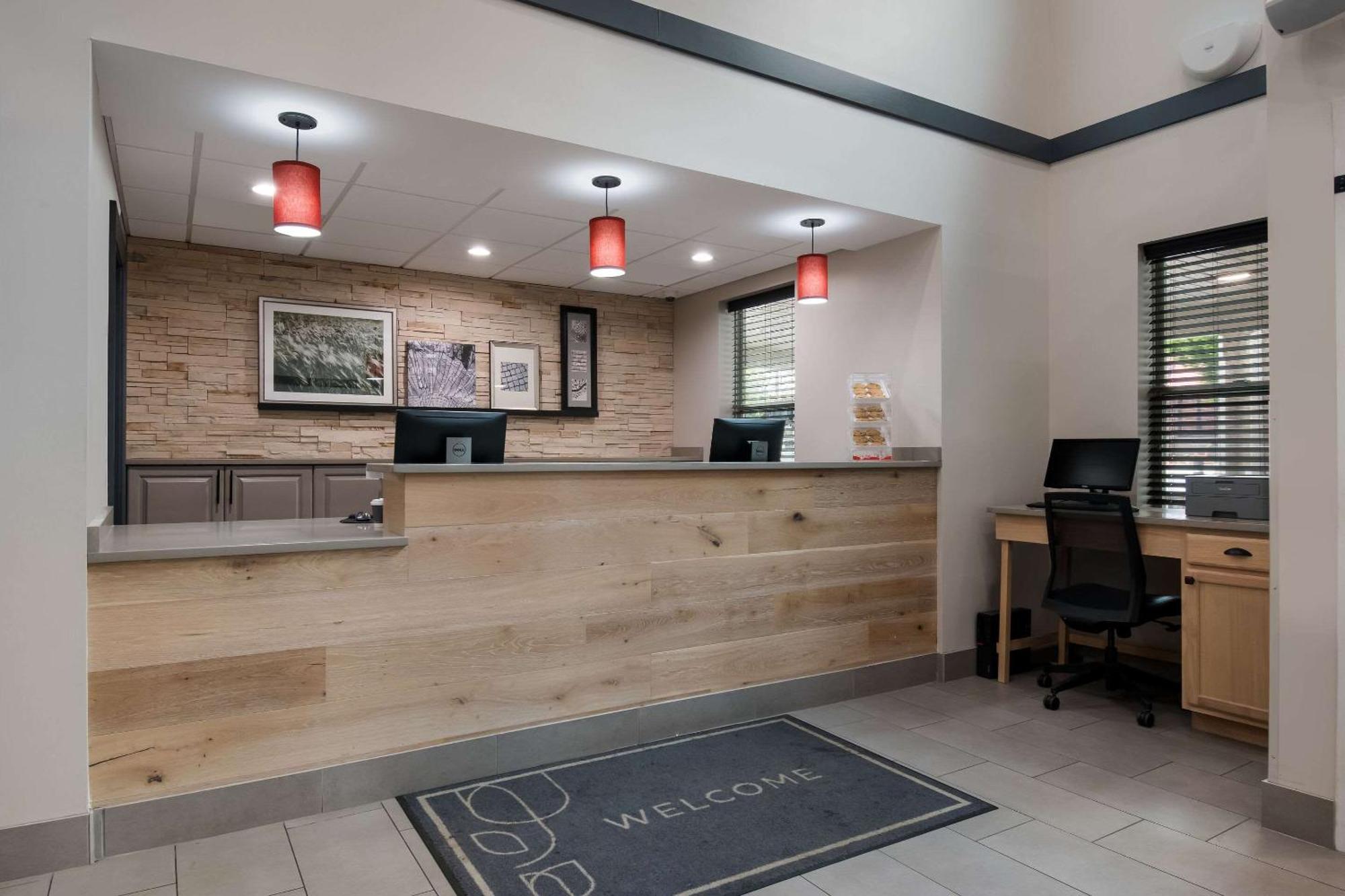 Country Inn & Suites By Radisson, Harrisburg Northeast - Hershey Экстерьер фото